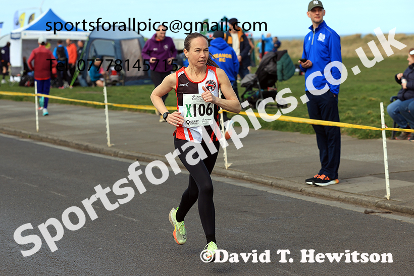 Senior womens Northern 6 Stage Road Relay, 2025 Northern 12 and 6 Stage Road Relays and Junior 5k, Redcar. Photo: David T. Hewitson/Sports for All Pics